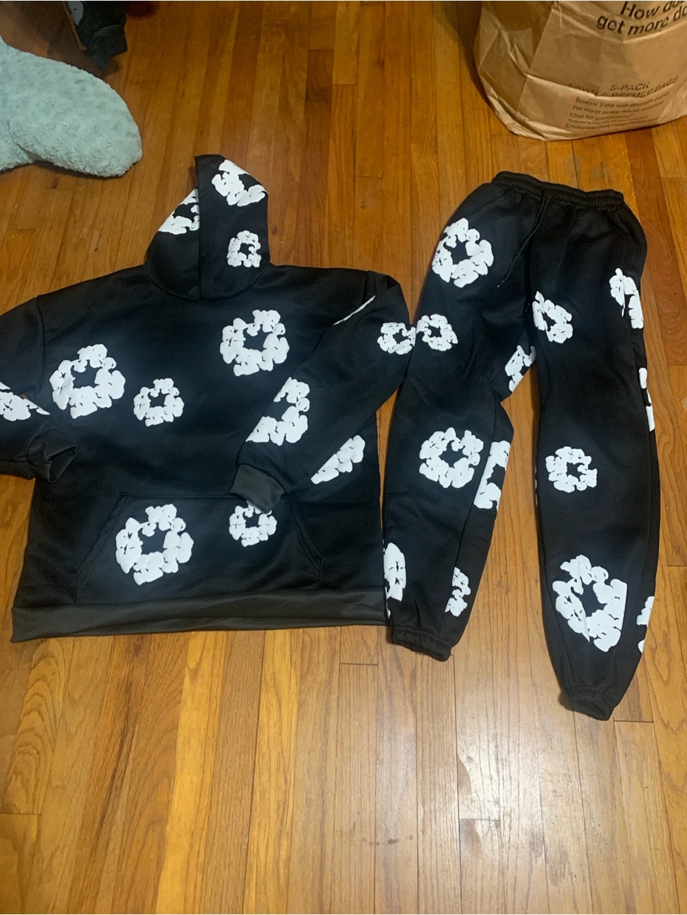 Men's Black Floral Print Hoodie & Joggers Set